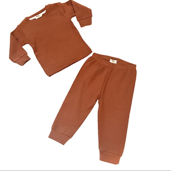 Blush Lotus | Baby Ribbed Cotton Set in Cognac | Various - Picture 7 of 12
